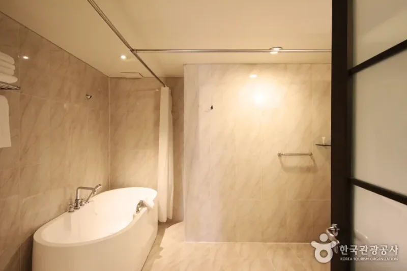 首尔南大门华美达套房酒店[韩国旅游品质认证/Korea Quality]