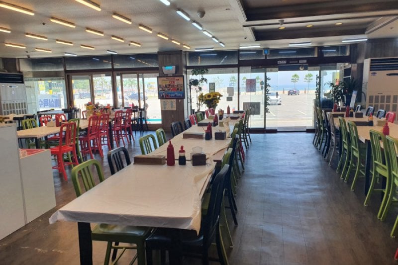 金剛山竹蟹生魚片店 
