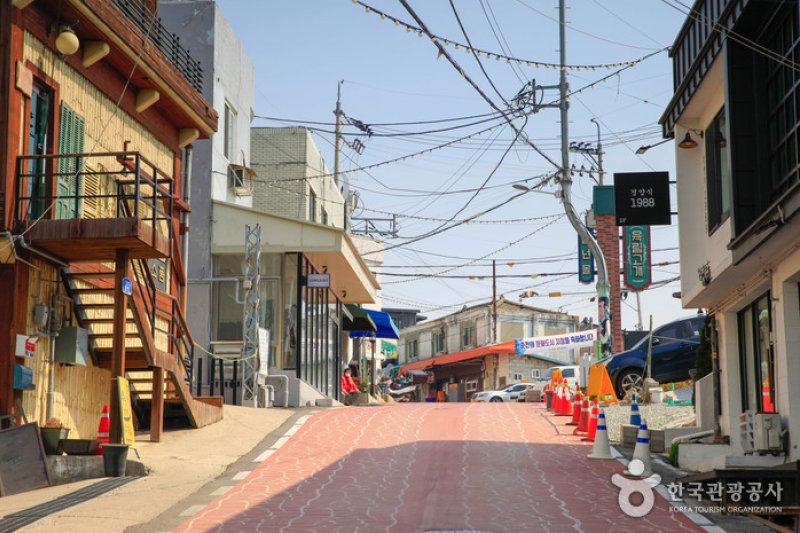 育林岭