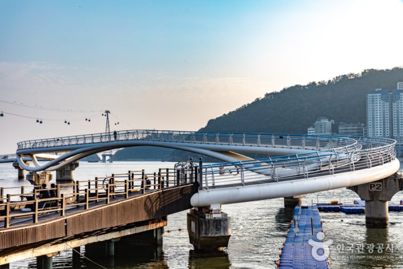 松岛云端散步路（天空步道） 송도 구름산책로(스카이워크)