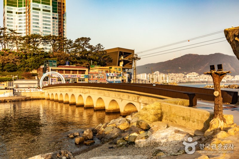 松岛云端散步路（天空步道） 송도 구름산책로(스카이워크)