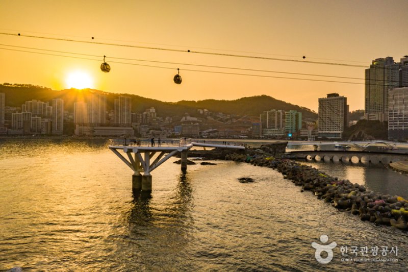 松岛云端散步路（天空步道） 송도 구름산책로(스카이워크)