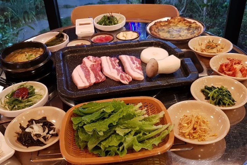 家门宴会 
