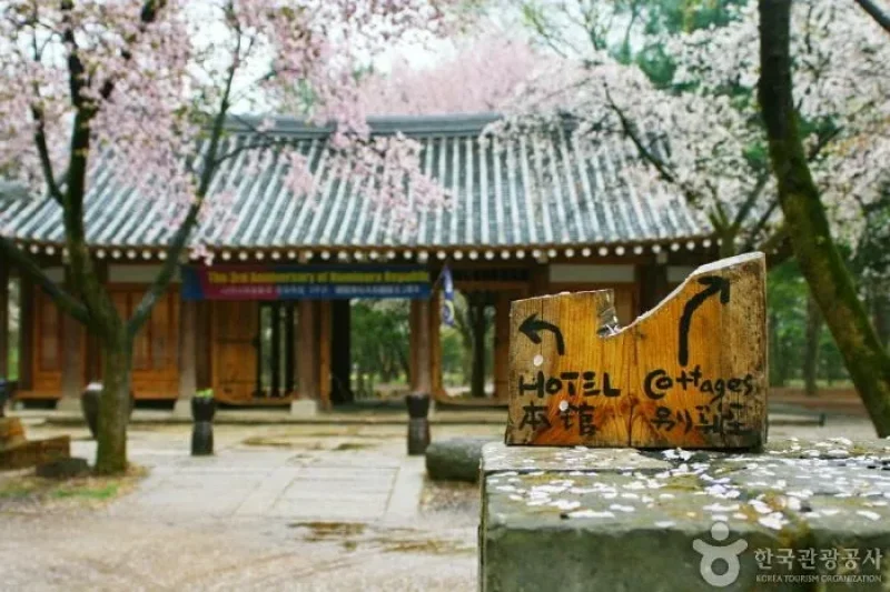 静观楼酒店主楼 [韩国旅游品质认证/Korea Quality]  / 호텔정관루본관 [한국관광 품질인증/Korea Quality] (13/17)