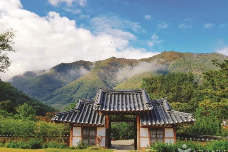 所阳古宅韩屋住宿 韩国旅游品质认证/Korea Quality] /소양고택 한옥스테이 [한국관광 품질인증/Korea Quality] (1/5)