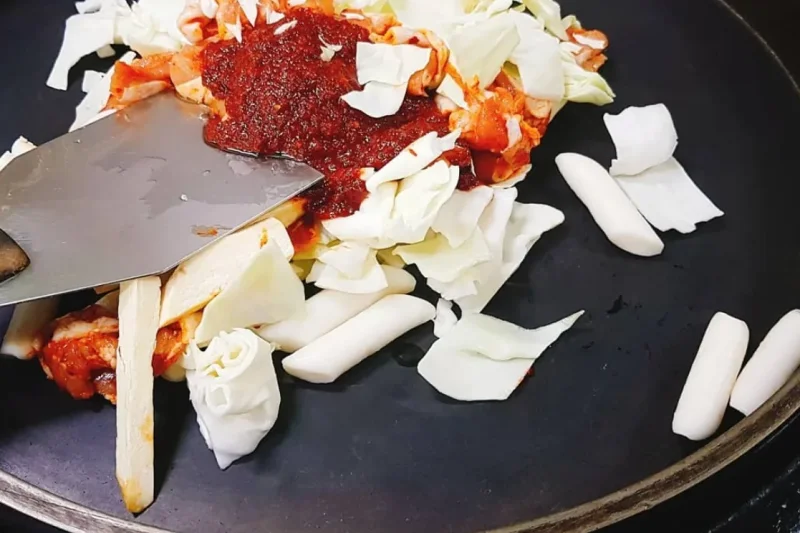 最强达人 春川铁板鸡荞麦面 明洞店 / 韓國美食優惠券