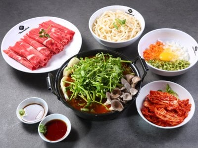 登村涮涮锅刀切面 明洞店