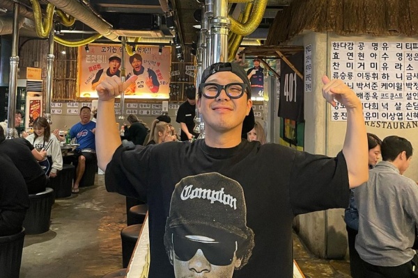 韩流明星的美食之旅第三站 - HAHA&金钟国的401精肉餐馆 弘大店(하하&김종국의 401정육식당)