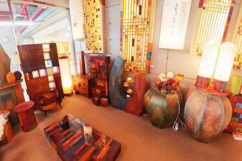 韩纸想法 LeeDak 画廊 仁川Sangsang Platform店