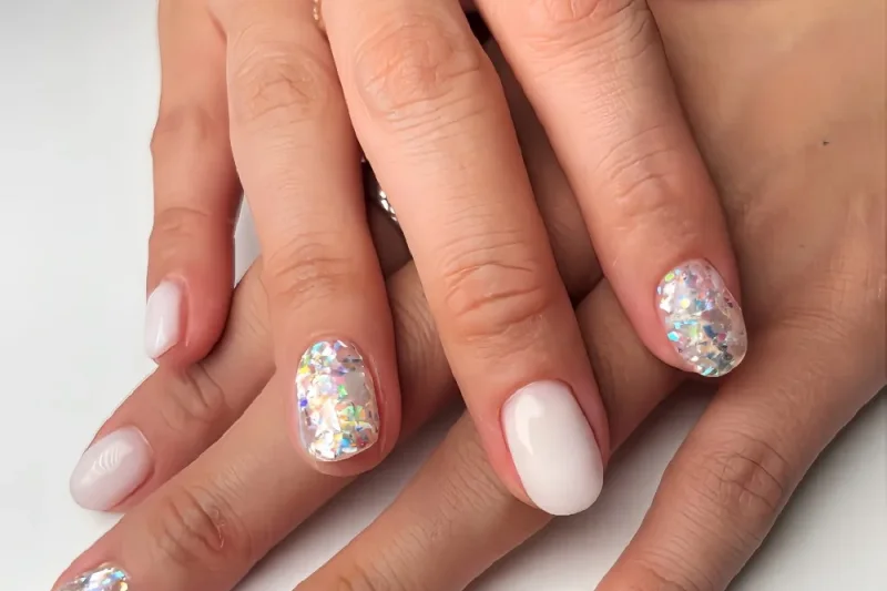 Nail Kimlee：弘大美甲与睫毛烫 – 潮流韩国美容沙龙