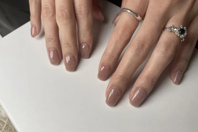 Nail Kimlee：弘大美甲与睫毛烫 – 潮流韩国美容沙龙