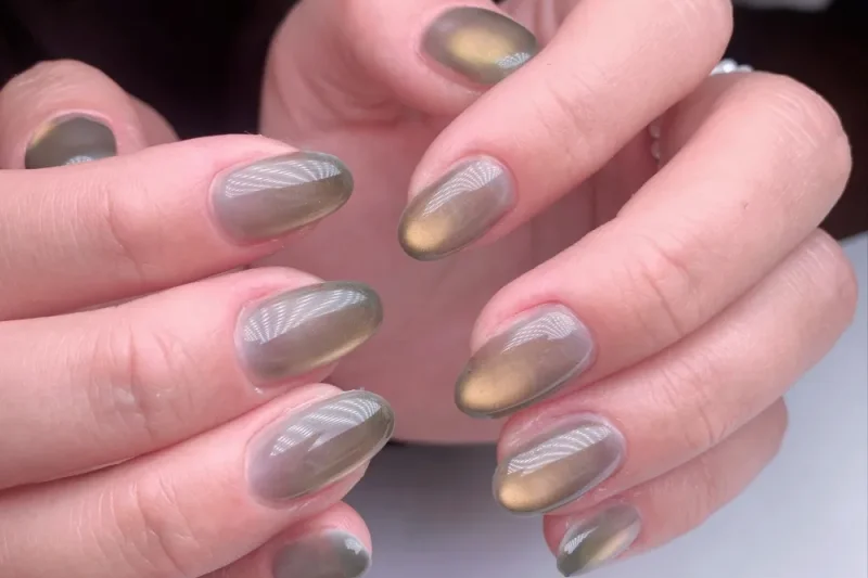 Nail Kimlee：弘大美甲与睫毛烫 – 潮流韩国美容沙龙