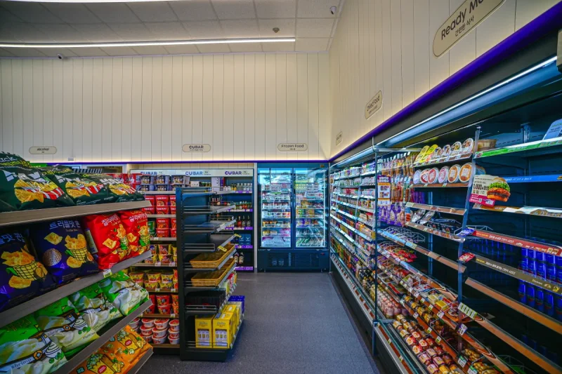 CU 旺山游艇码头分店 - 方便面图书馆