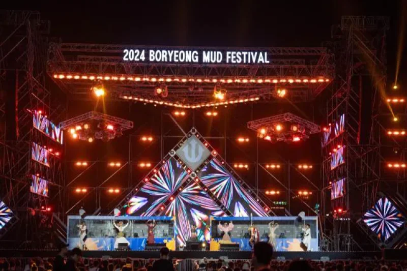 【立即确认】2025 韩国保宁美容泥浆节（首尔出发） + K-pop Concert Ticket