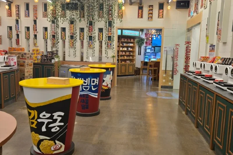 K-Ramyeon Studio (13/13)